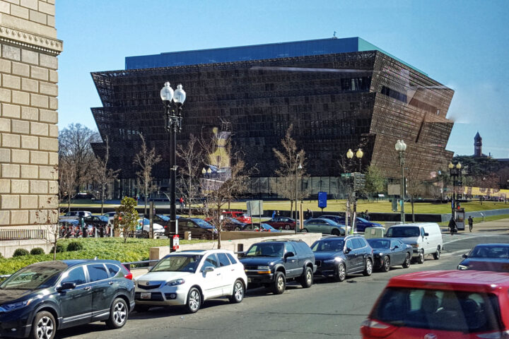 The National Museum of African American History and Culture in Washington, D.C. Photo: Burkhard Mücke, CC BY-SA 4.0, via Wikimedia Commons.