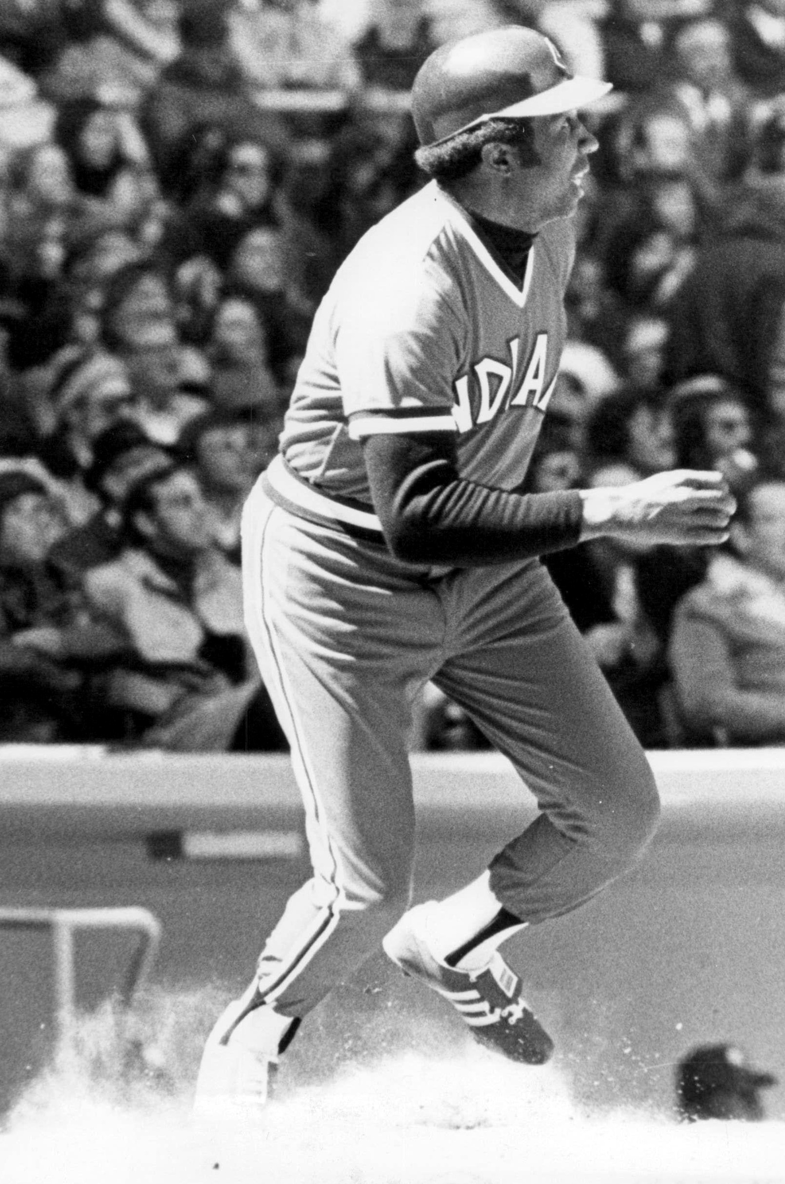 Frank Robinson running the bases in a Cleveland Indians uniform, 1975.